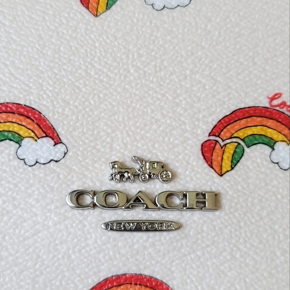 Coach mini wallet on a chain - Picture 7 of 7